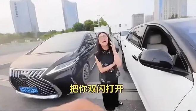后续：女司机气到流产公布完整行车记录仪k8凯发国际登录河北女司机与骑手冲突(图9)